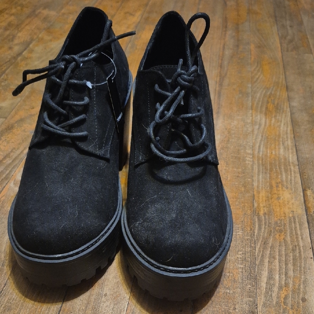 Torrid Black Oxfords with Minimalist Design